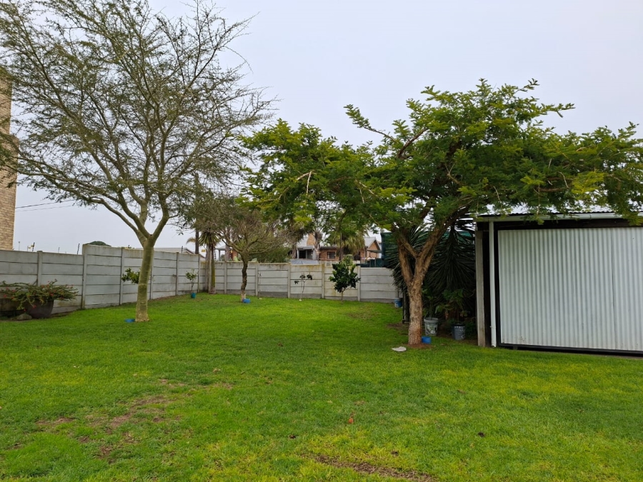 4 Bedroom Property for Sale in Lamberts Bay Western Cape